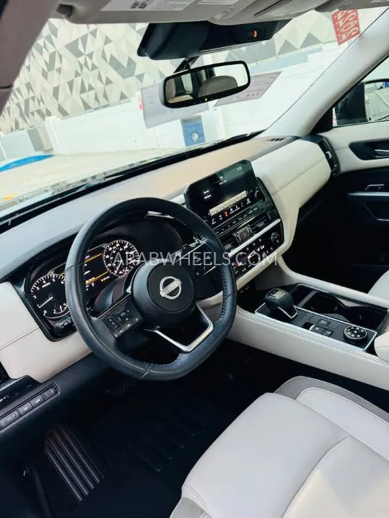 Nissan Pathfinder 2022 for Sale in Sharjah Image-4