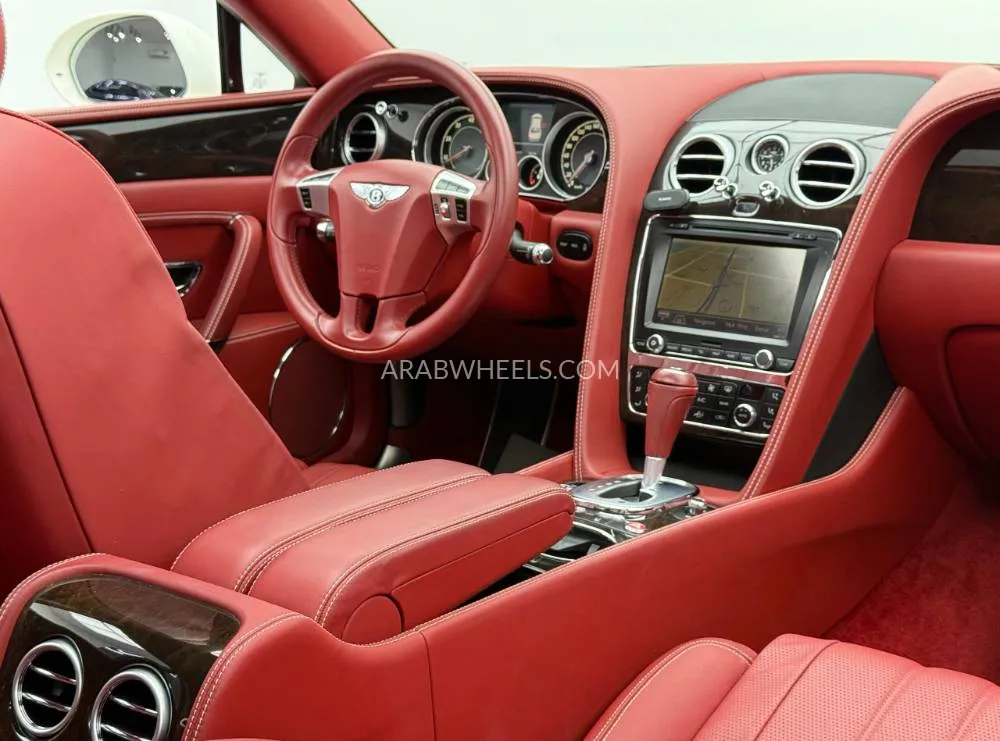 Bentley Flying Spur 2014 for Sale in Dubai Image-7