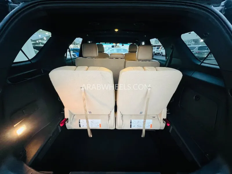 Ford Explorer 2016 for Sale in Sharjah Image-12