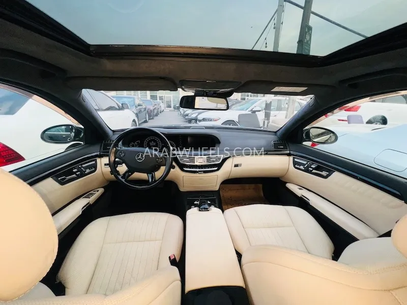 Mercedes Benz S Class 2007 for Sale in Sharjah Image-5