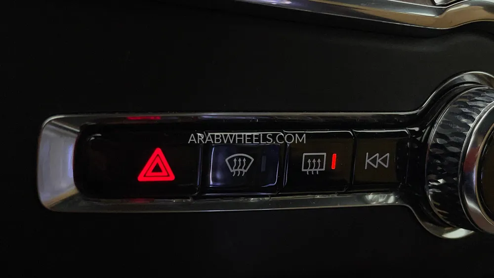 Volvo XC60 2023 for Sale in Dubai Image-50