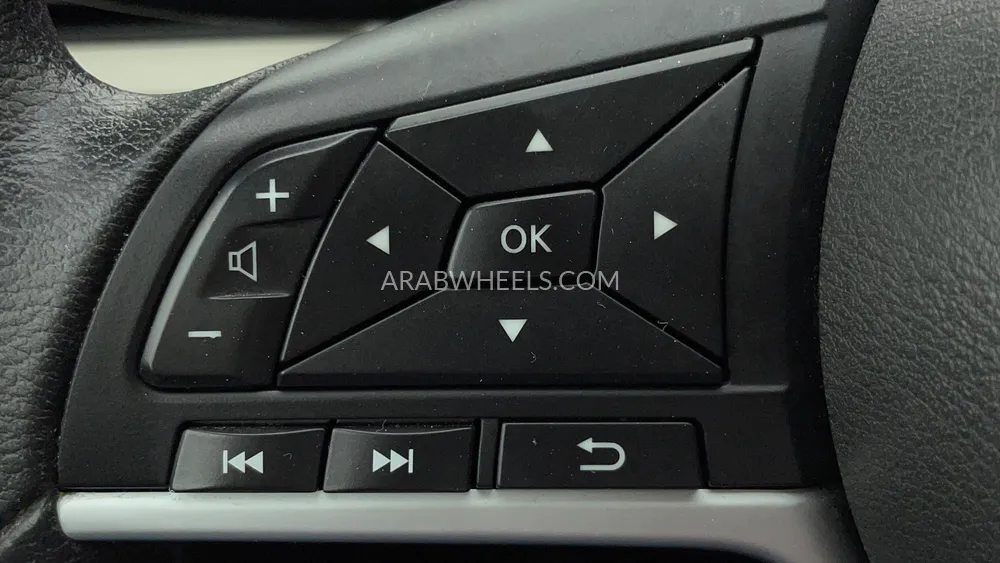 Nissan Altima 2021 for Sale in Dubai Image-39