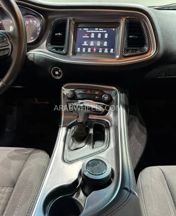 Dodge Challenger 2019 for Sale in Dubai Image-8