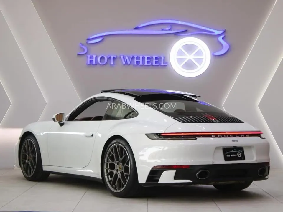 Porsche 911 2023 for Sale in Dubai Image-2