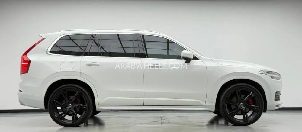 Volvo XC90 2020 for Sale in Dubai Image-4