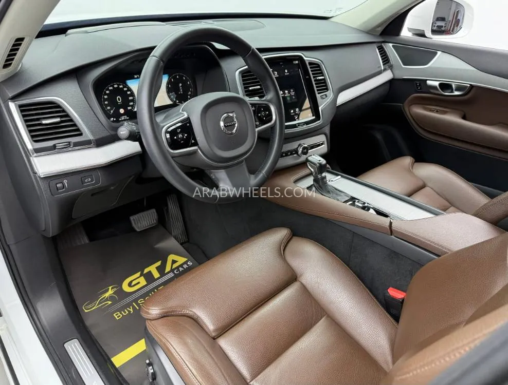Volvo XC90 2020 for Sale in Dubai Image-8