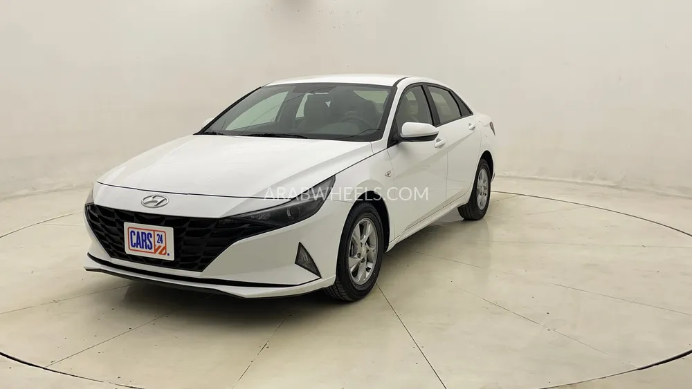 Hyundai Elantra 2022 for Sale in Dubai Image-7