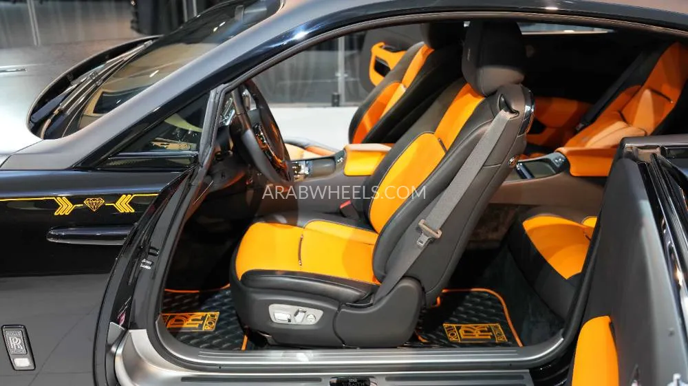 Rolls Royce Wraith 2020 for Sale in Dubai Image-11