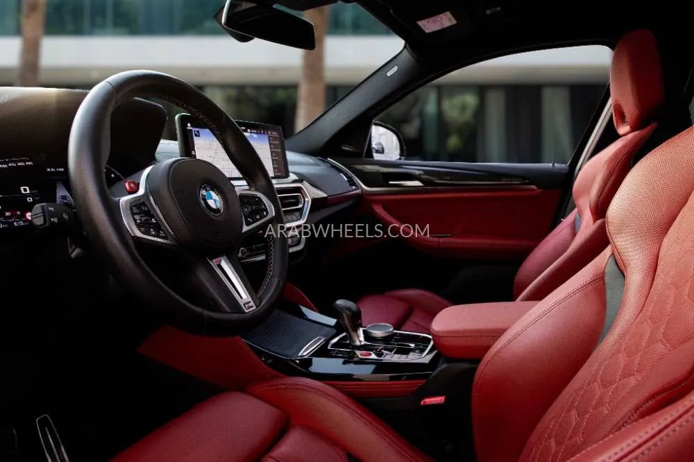 BMW X4 2022 for Sale in Dubai Image-8