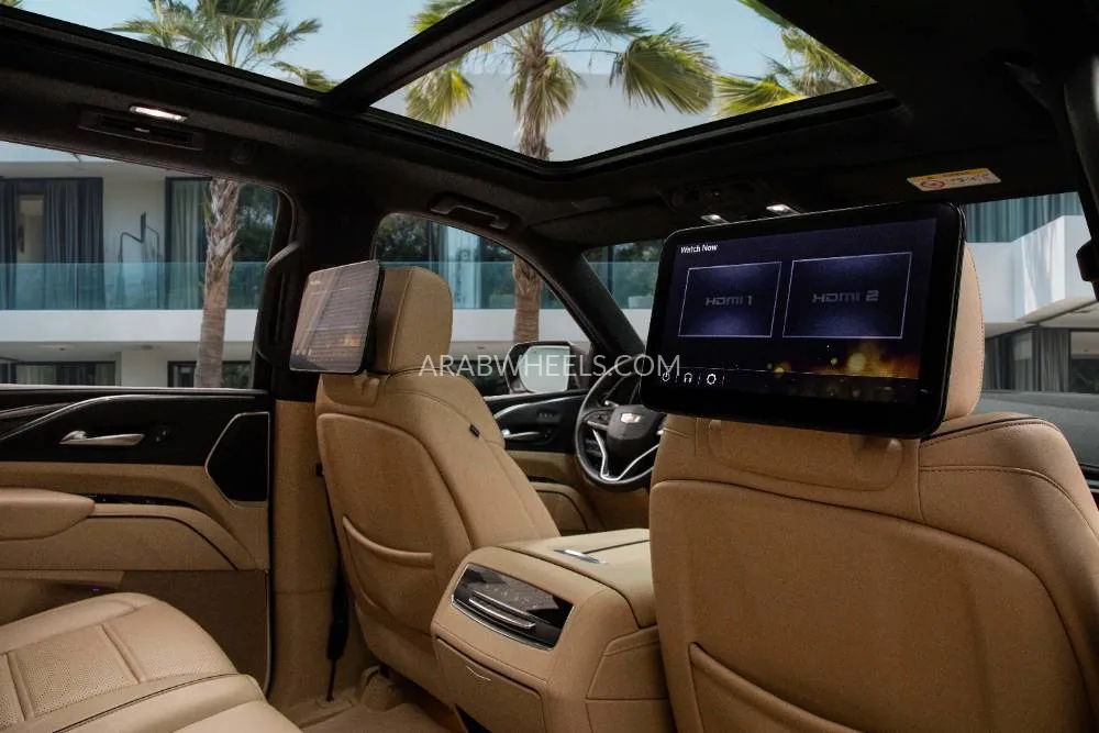 Cadillac Escalade 2023 for Sale in Dubai Image-11