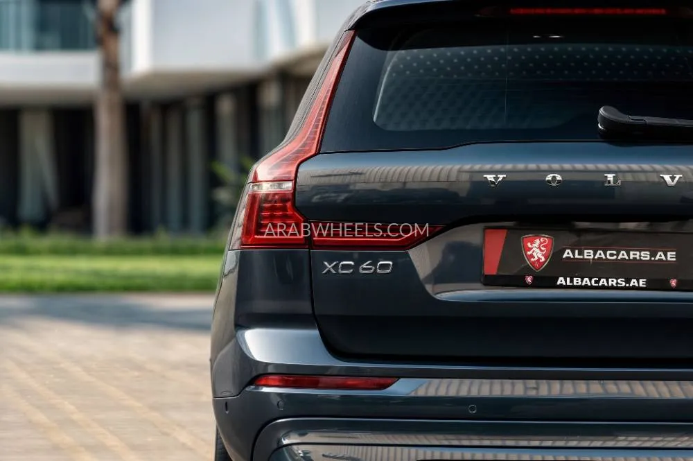 Volvo XC60 2024 for Sale in Dubai Image-14