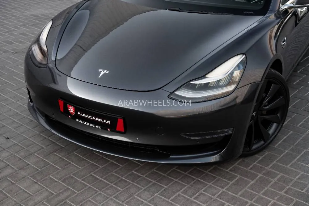 تسلا موديل 3 2020 for Sale in دبي Image-2
