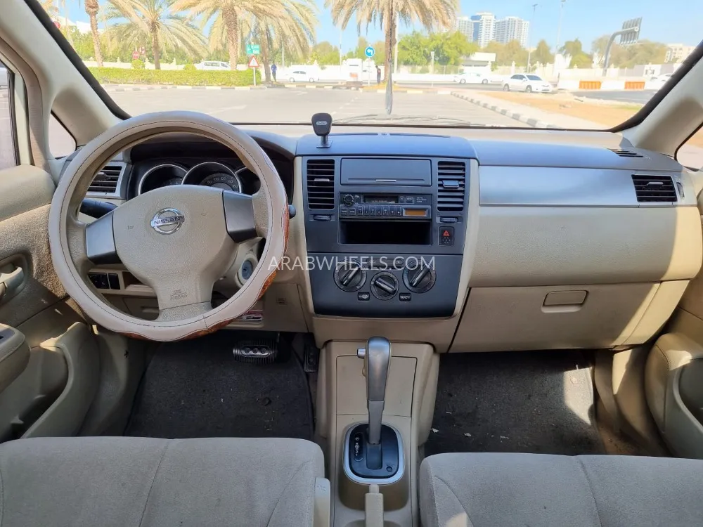 نيسان تييدا 2009 for Sale in الشارقة Image-9