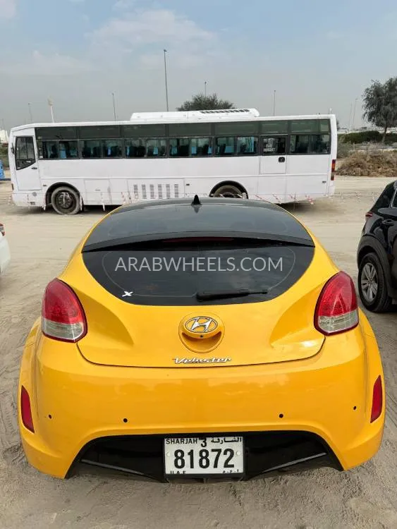Hyundai Veloster 2013 for Sale in Dubai Image-4