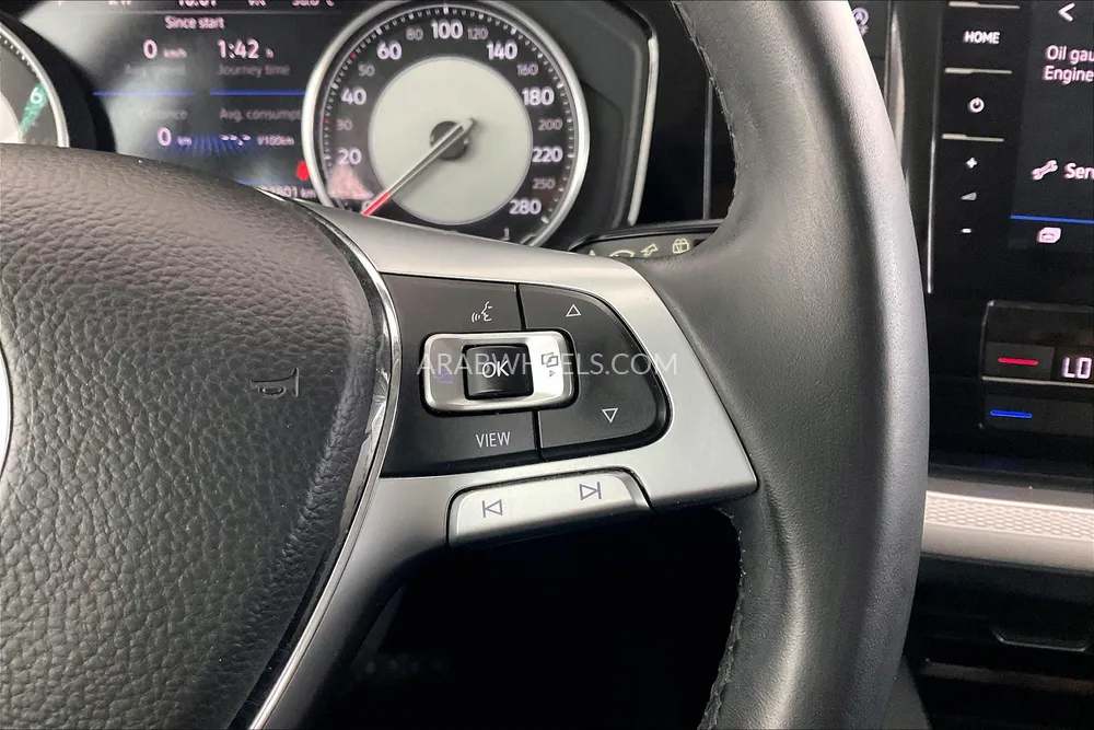 Volkswagen Touareg 2019 for Sale in Sharjah Image-23