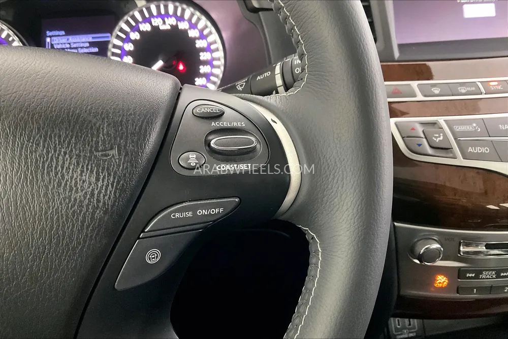 Infiniti QX60 2020 for Sale in Sharjah Image-40