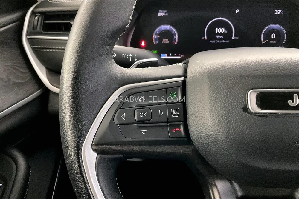 Jeep Cherokee 2022 for Sale in Sharjah Image-23