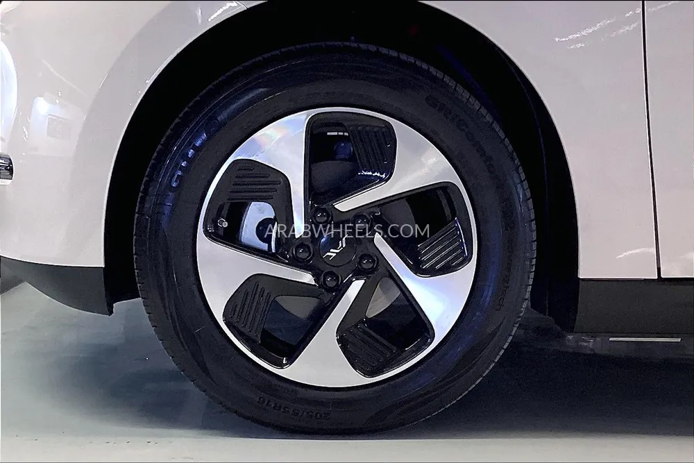 جاك إي 30 إكس 2025 for Sale in الشارقة Image-9