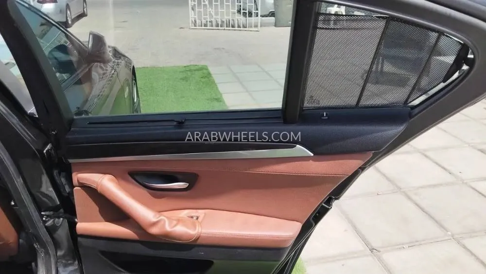 بي إم دبليو الفئة الخامسة 2011 for Sale in عجمان Image-6