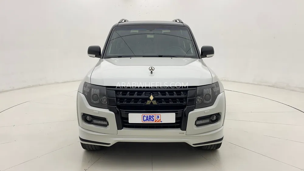 Mitsubishi Pajero 2020 for Sale in Dubai Image-8