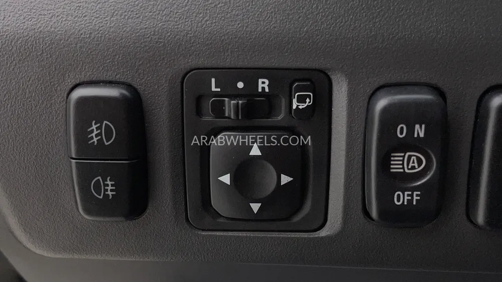 Mitsubishi Pajero 2020 for Sale in Dubai Image-39