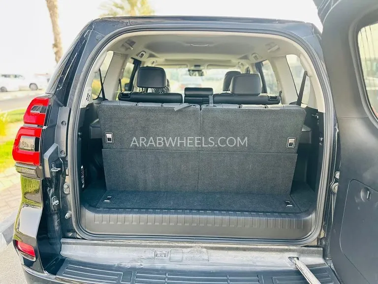 تويوتا لاند كروزر برادو 2021 for Sale in دبي Image-10