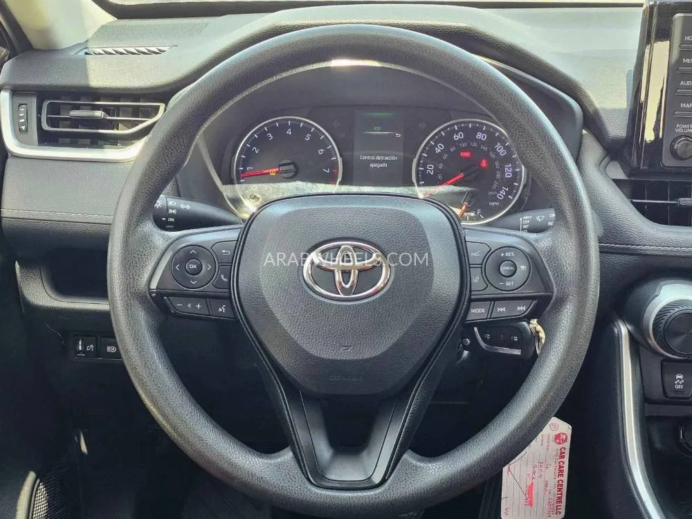 Toyota Rav4 2019 for Sale in Dubai Image-7