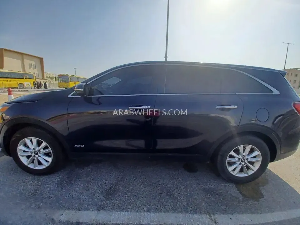 Kia Sorento 2020 for Sale in Ajman Image-4