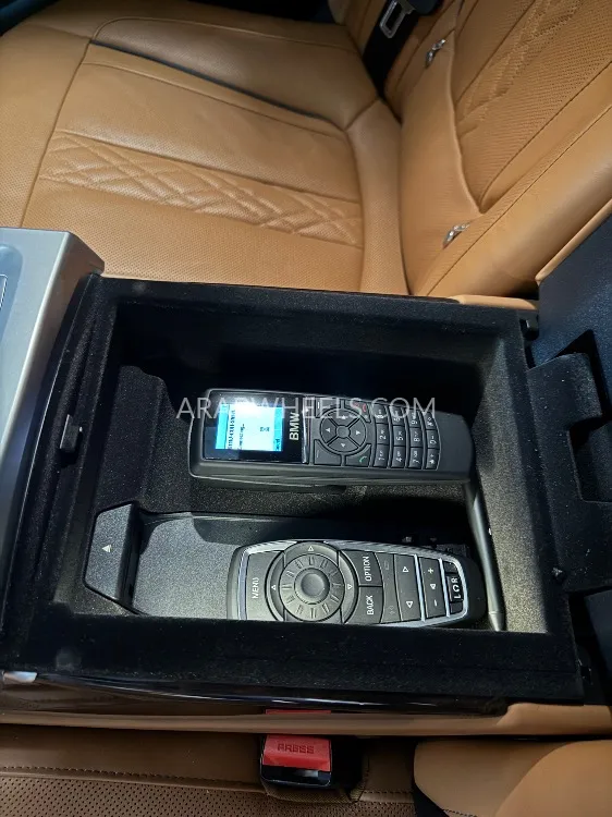 BMW 7 series 2016 for Sale in Abu Dhabi Image-13