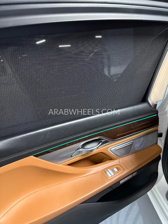 BMW 7 series 2016 for Sale in Abu Dhabi Image-20