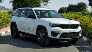 Jeep Cherokee Grand Cherokee 3.6L Altitude 2024 for Sale