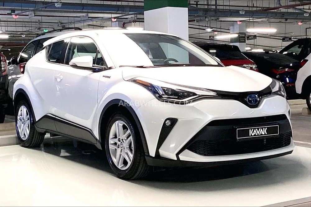 Toyota C-HR 2023 for Sale in Sharjah Image-8