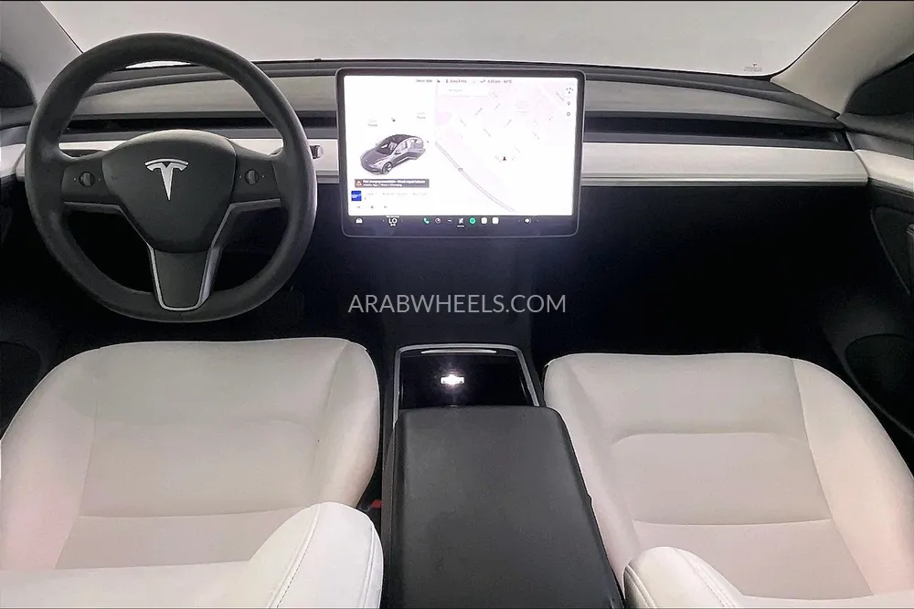 تسلا موديل 3 2021 for Sale in الشارقة Image-11