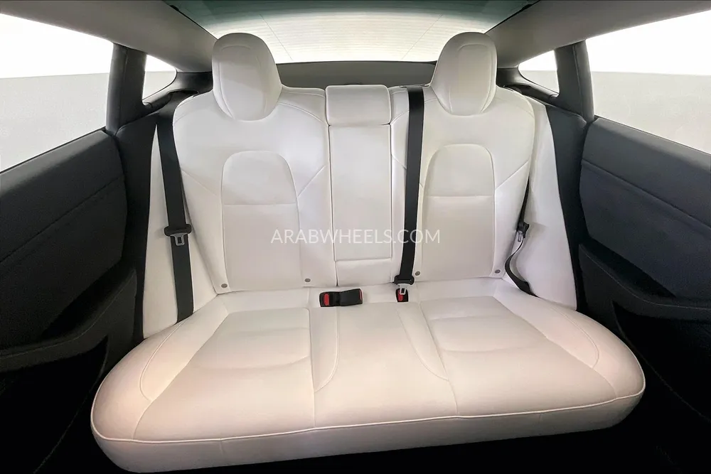 تسلا موديل 3 2021 for Sale in الشارقة Image-29