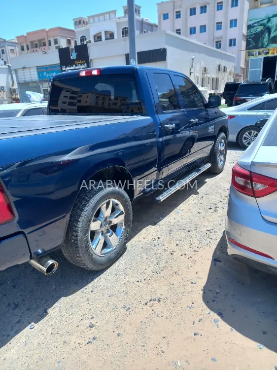Dodge Ram Van 2019 for Sale in Ajman Image-3