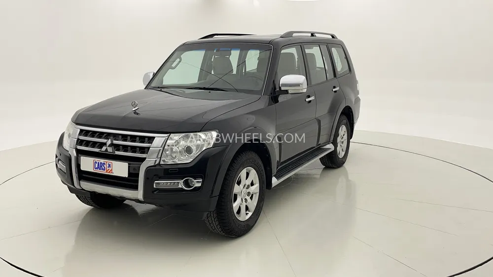 Mitsubishi Pajero 2016 for Sale in Dubai Image-7