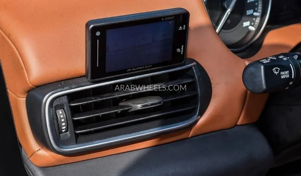 Maserati Levante 2022 for Sale in Dubai Image-8