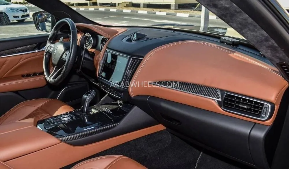 Maserati Levante 2022 for Sale in Dubai Image-9