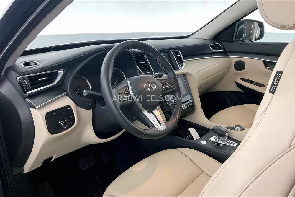 Infiniti QX50 2021 for Sale in Dubai Image-26