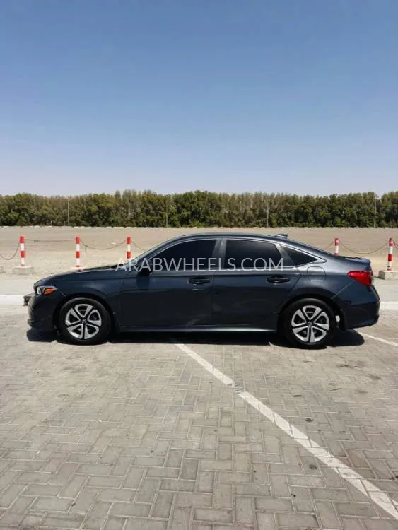 Honda Civic 2022 for Sale in Sharjah Image-4