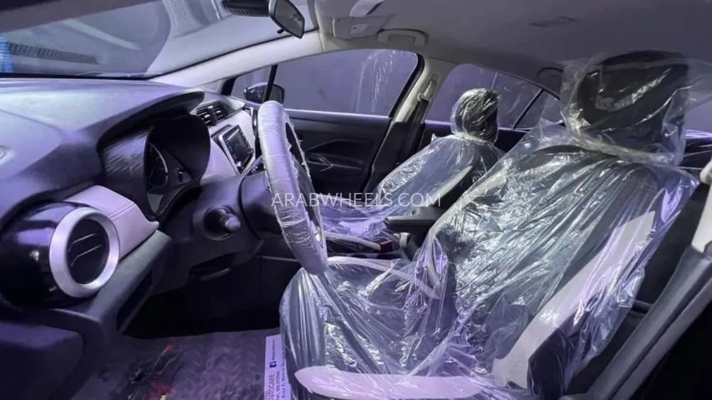 Nissan Versa 2020 for Sale in Sharjah Image-5