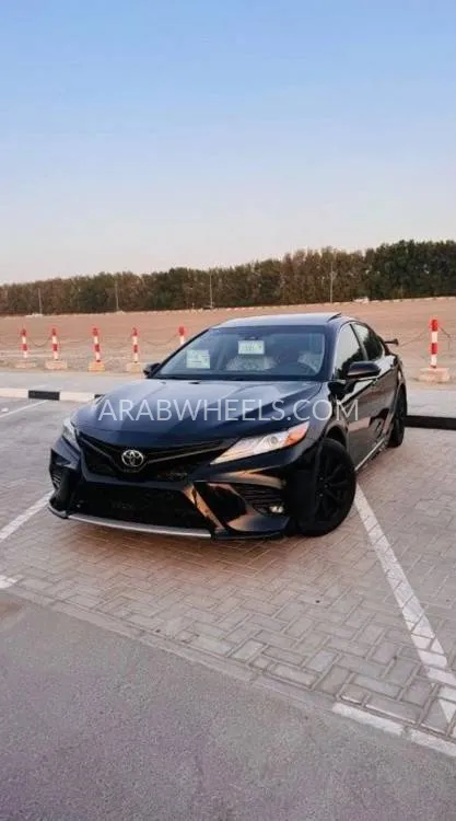 Toyota Camry 2018 for Sale in Sharjah Image-2
