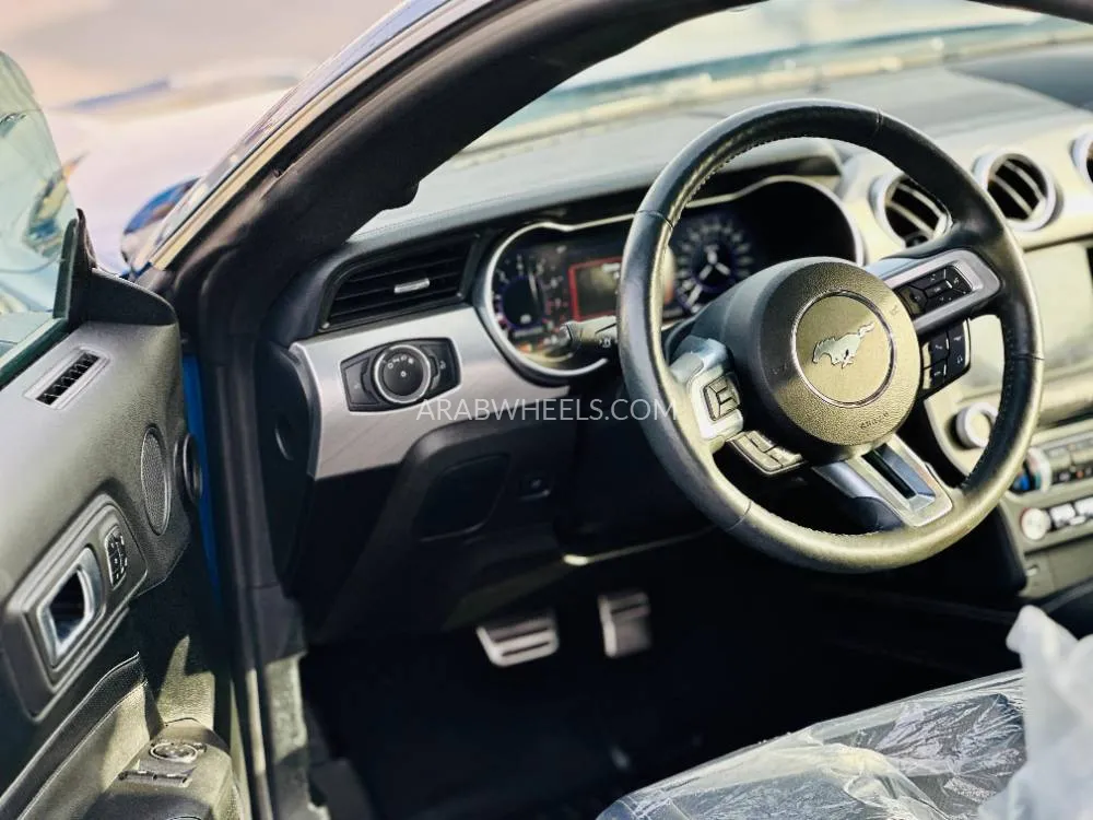 Ford Mustang 2023 for Sale in Sharjah Image-7