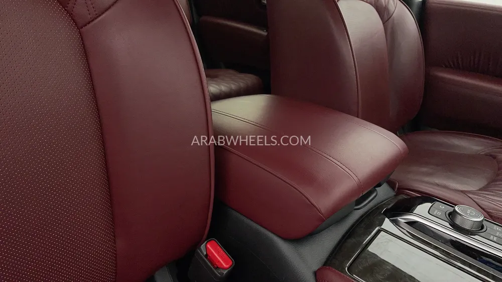 Nissan Patrol 2023 for Sale in Dubai Image-43