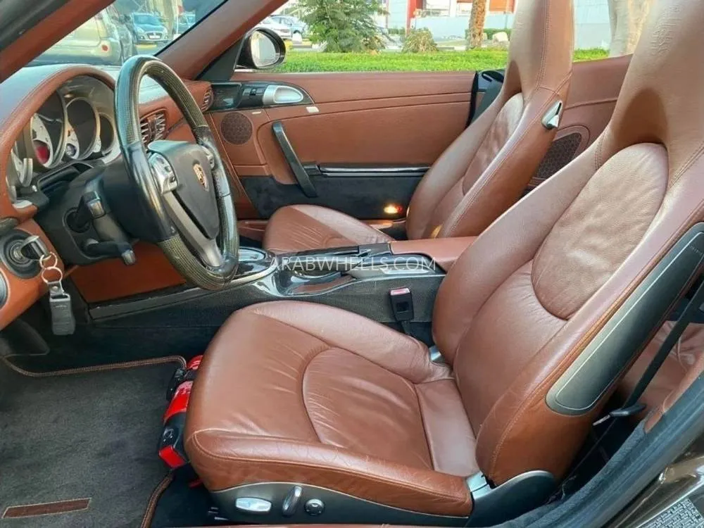 بورشه 911 2008 for Sale in دبي Image-5