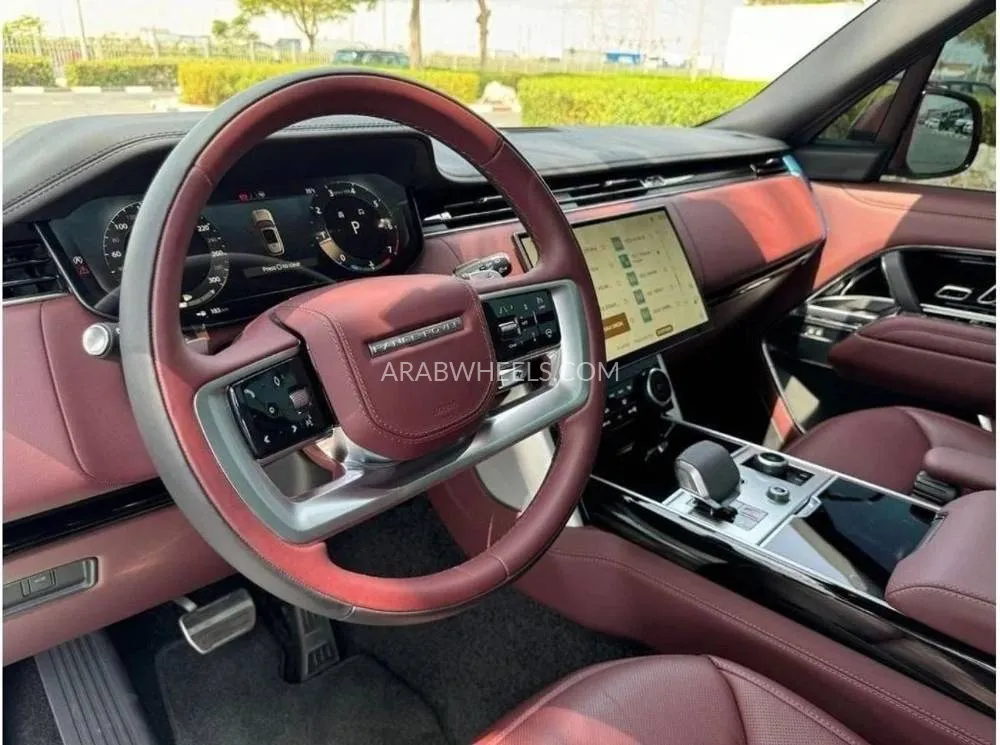 Land Rover Range Rover 2023 for Sale in Dubai Image-10
