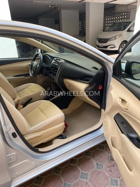تويوتا يارس 2021 for Sale in دبي Image-11
