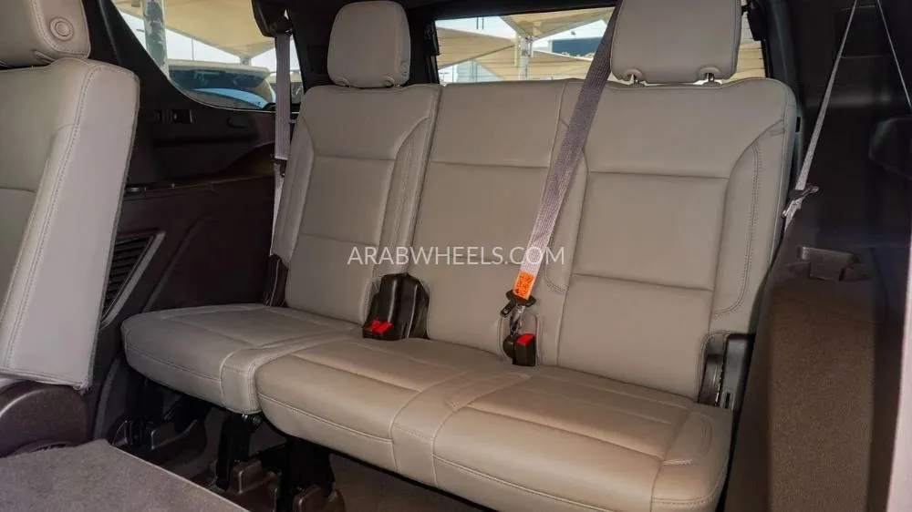 شيفروليه تاهو 2022 for Sale in الشارقة Image-11