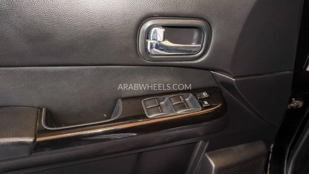 Nissan Patrol 2019 for Sale in Sharjah Image-5