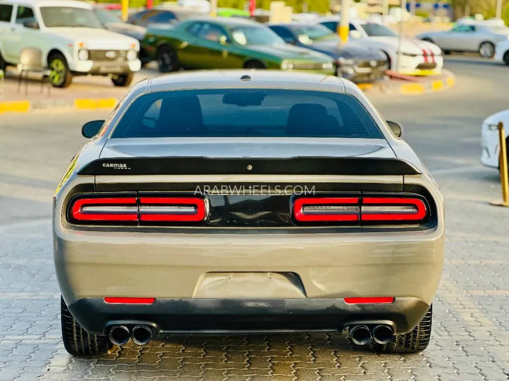 Dodge Challenger 2019 for Sale in Sharjah Image-12